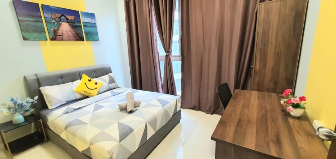 Regalia Suites With Infinity Pool Klcc By Staycation Homes Kuala Lumpur Ngoại thất bức ảnh